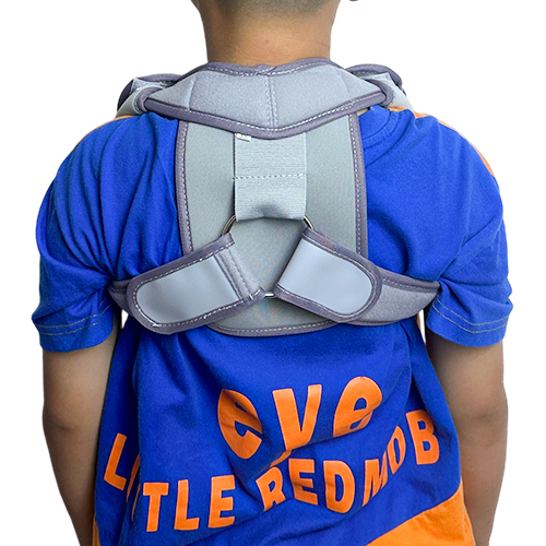 Pediatric Figure 8 Clavicle Brace and Kids Upper Back Posture Corrector for Collarbone Fractures, Broken Shoulder Support, and Slouching Alignment