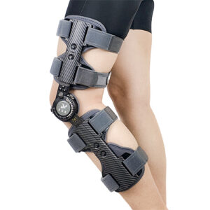 Carbon Fiber ROM Hinged Knee Brace | Ultra-Lightweight Post-Op Leg Immobilizer